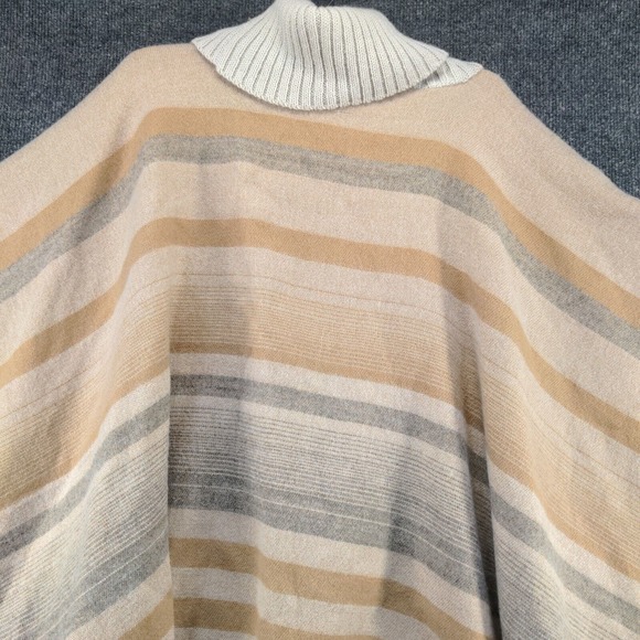 Vince Camuto Women's Turtleneck Poncho Sweater Tan One Size Striped Fringe - Picture 3 of 11
